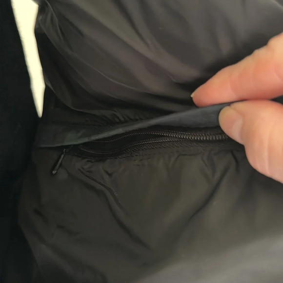 Vintage Eddie Bauer Goose Down Vest, Size Medium, Like New Condition - Picture 7 of 10